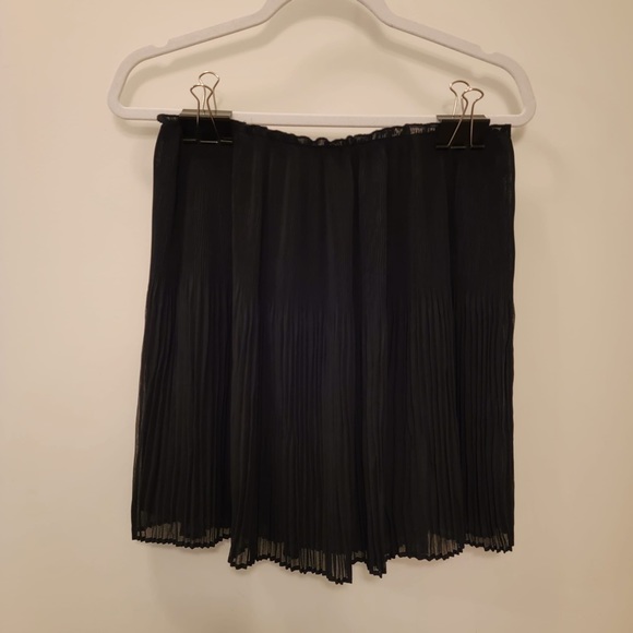 H&M  skirt - Picture 1 of 5